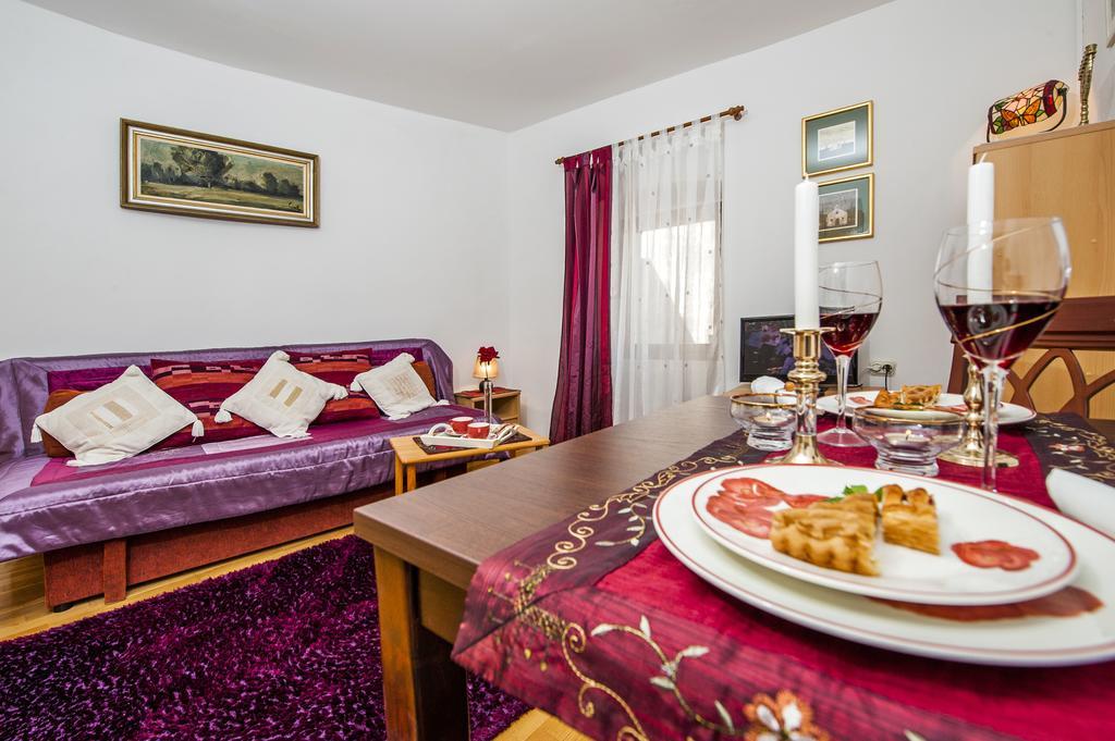 Apartment Main Street Carera Rovinj Exterior foto