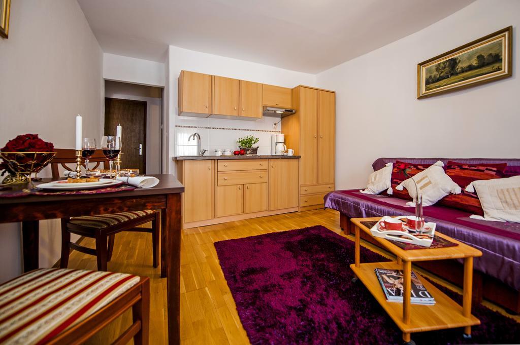 Apartment Main Street Carera Rovinj Exterior foto